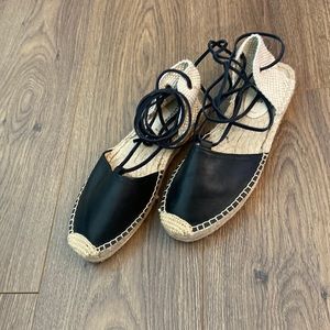 Saludos lace-up sandals/shoes